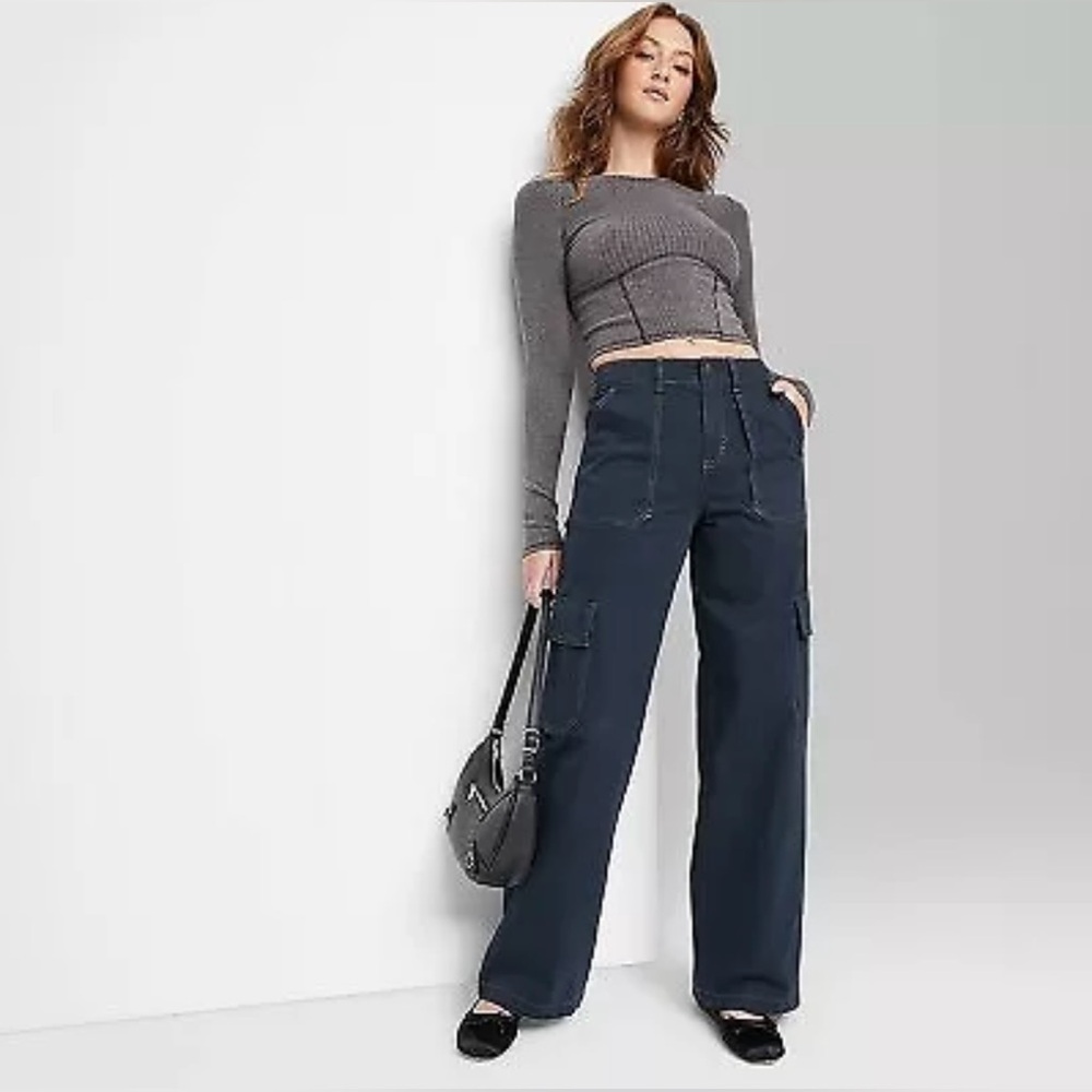 Women’s Navy Blue Wild Fable High Rise Cargo Pants Medium NWT